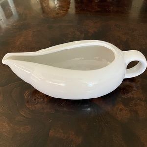 White modern minimalist gravy boat